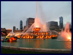 Grant Park  73  - Buckingham Fountain